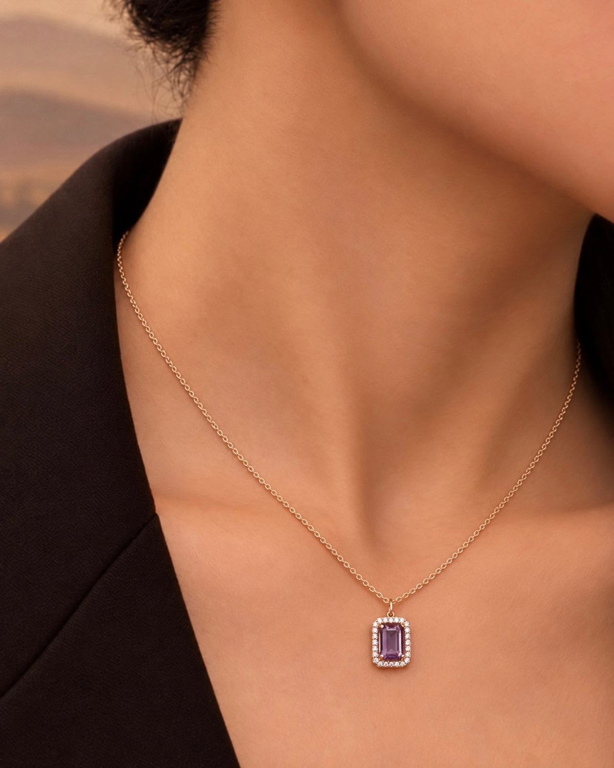 Nova Pendant Necklace